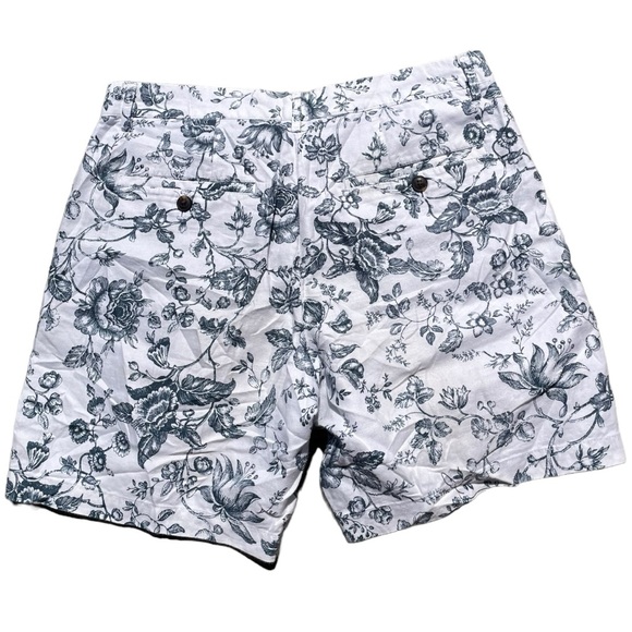 Club Monaco Floral Print Shorts (28) - Picture 7 of 8